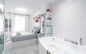 Gold Horizon Luxury Apartments